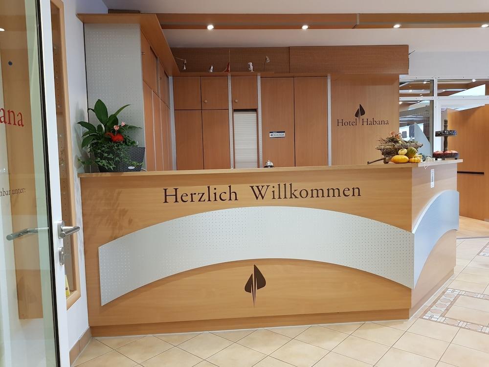Hotel Habana Aalen Dış mekan fotoğraf