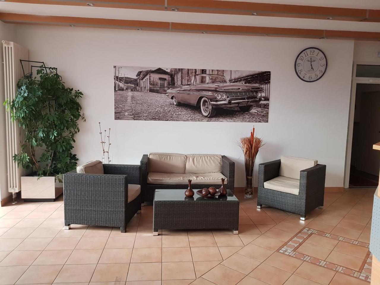 Hotel Habana Aalen Dış mekan fotoğraf