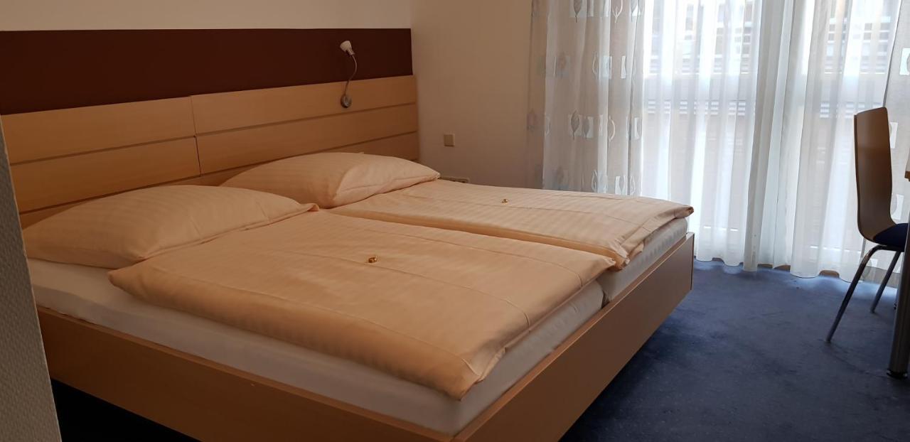 Hotel Habana Aalen Dış mekan fotoğraf