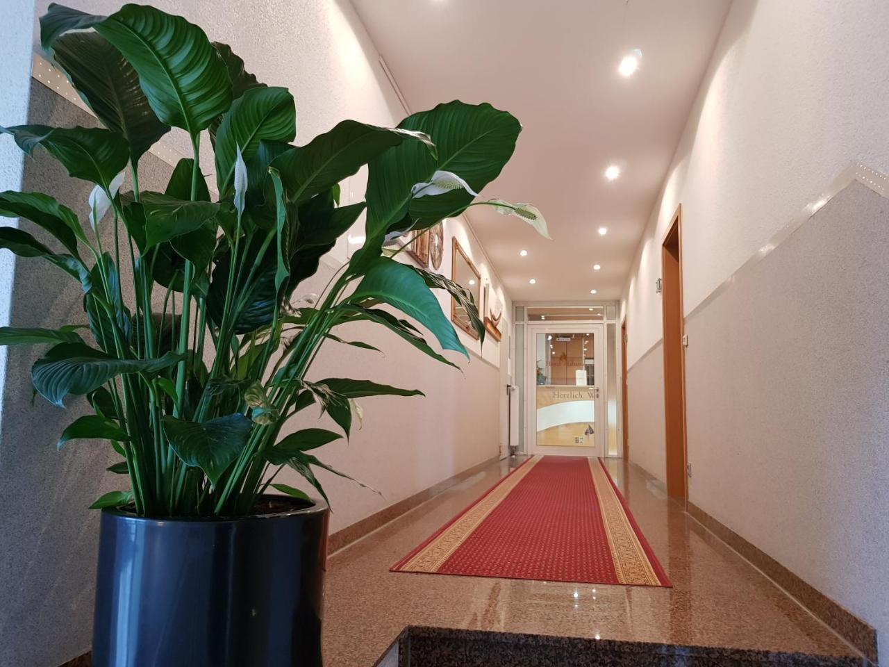 Hotel Habana Aalen Dış mekan fotoğraf