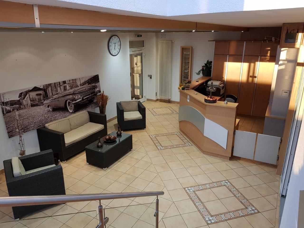Hotel Habana Aalen Dış mekan fotoğraf