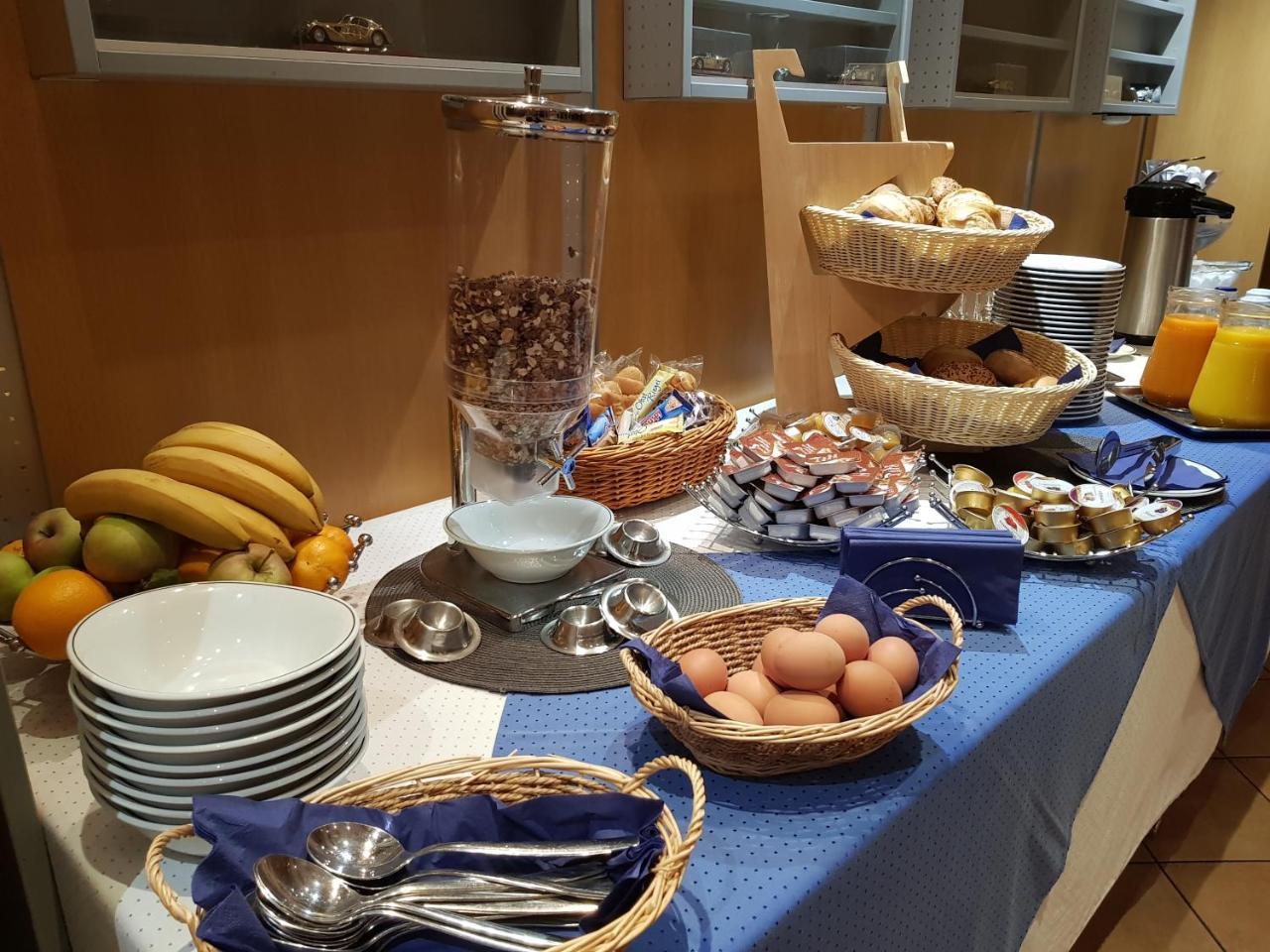 Hotel Habana Aalen Dış mekan fotoğraf