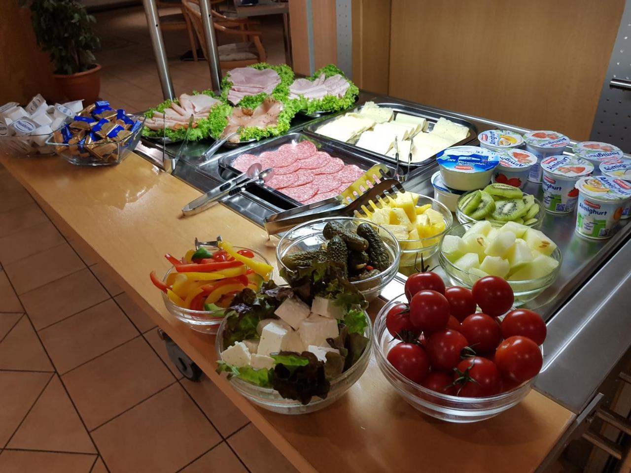 Hotel Habana Aalen Dış mekan fotoğraf