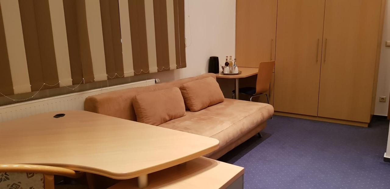 Hotel Habana Aalen Dış mekan fotoğraf